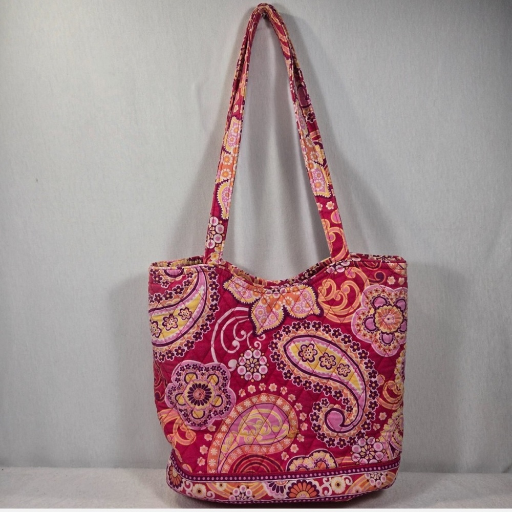 Vera Bradley Raspberry Fizz Floral Quilted Purse Tote Shoulder Bag Magnet Close